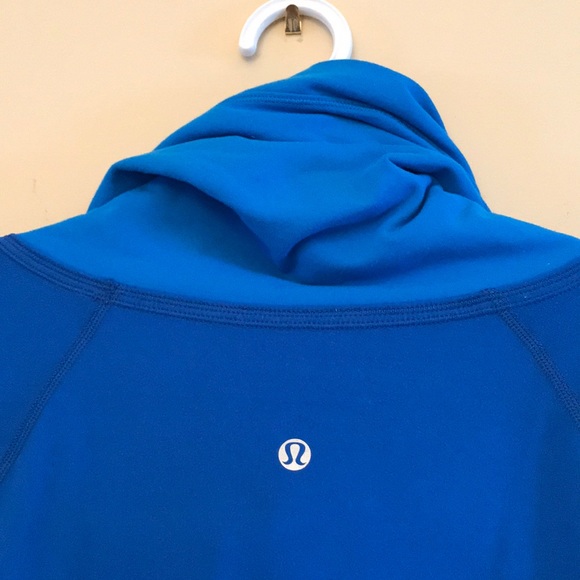Lululemon Pull over sweater - Picture 4 of 5